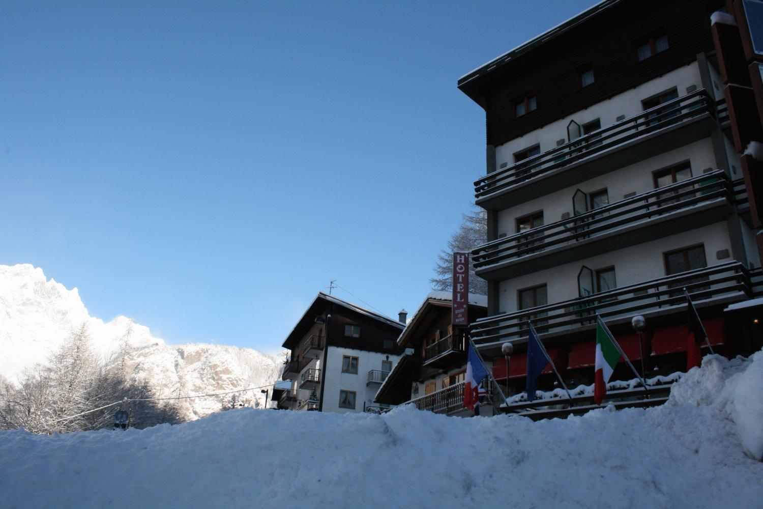 Hotel Etoile De Neige Вальтурнанш Экстерьер фото